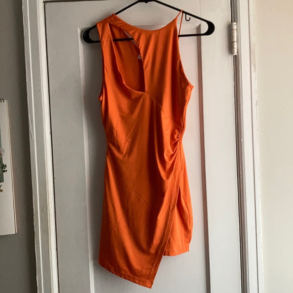 Superdown Cecily dress Tangerine NWT - Picture 4 of 5